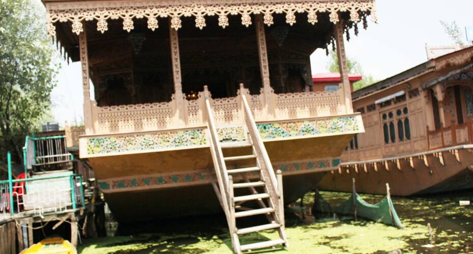 Amina Group Of Houseboat, Srinagar 1
